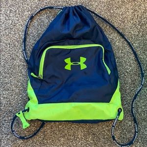 Under armor tie bag